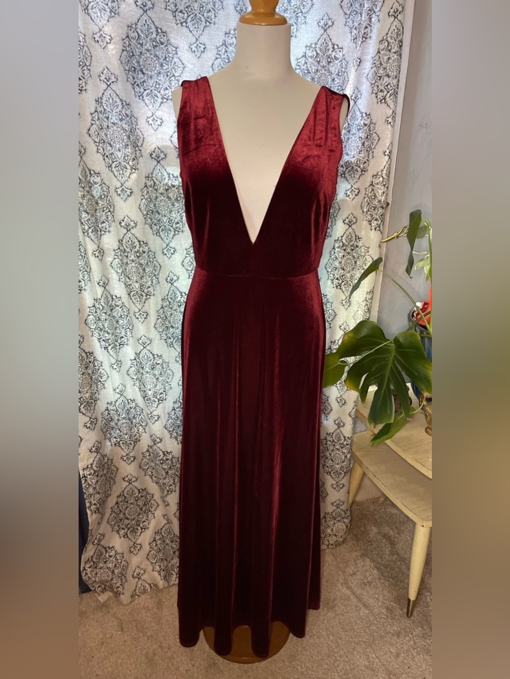 Anthropology Jenny Yoo Logan Deep-V Velvet Gown